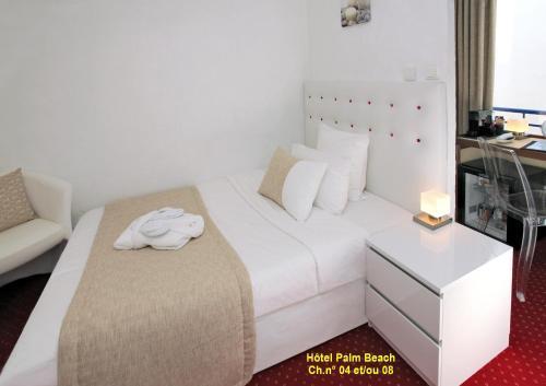 Hotel Palm Beach Cannes Exteriör bild